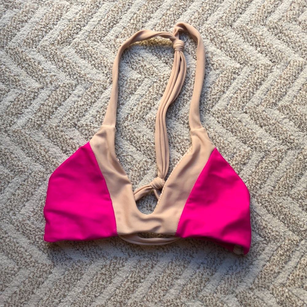 Acacia hot pink top